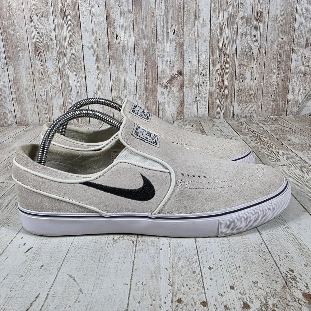 Nike SB Stefan Janoski Slip-On Light Bone Black Mens Skate Shoes FN5893-100 8.5